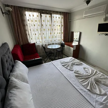 Awwa Apartment *